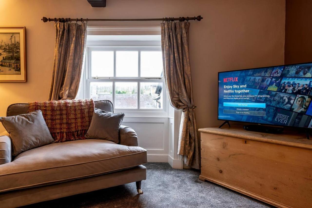 Royal View Apartments كيركبي لونسديل المظهر الخارجي الصورة